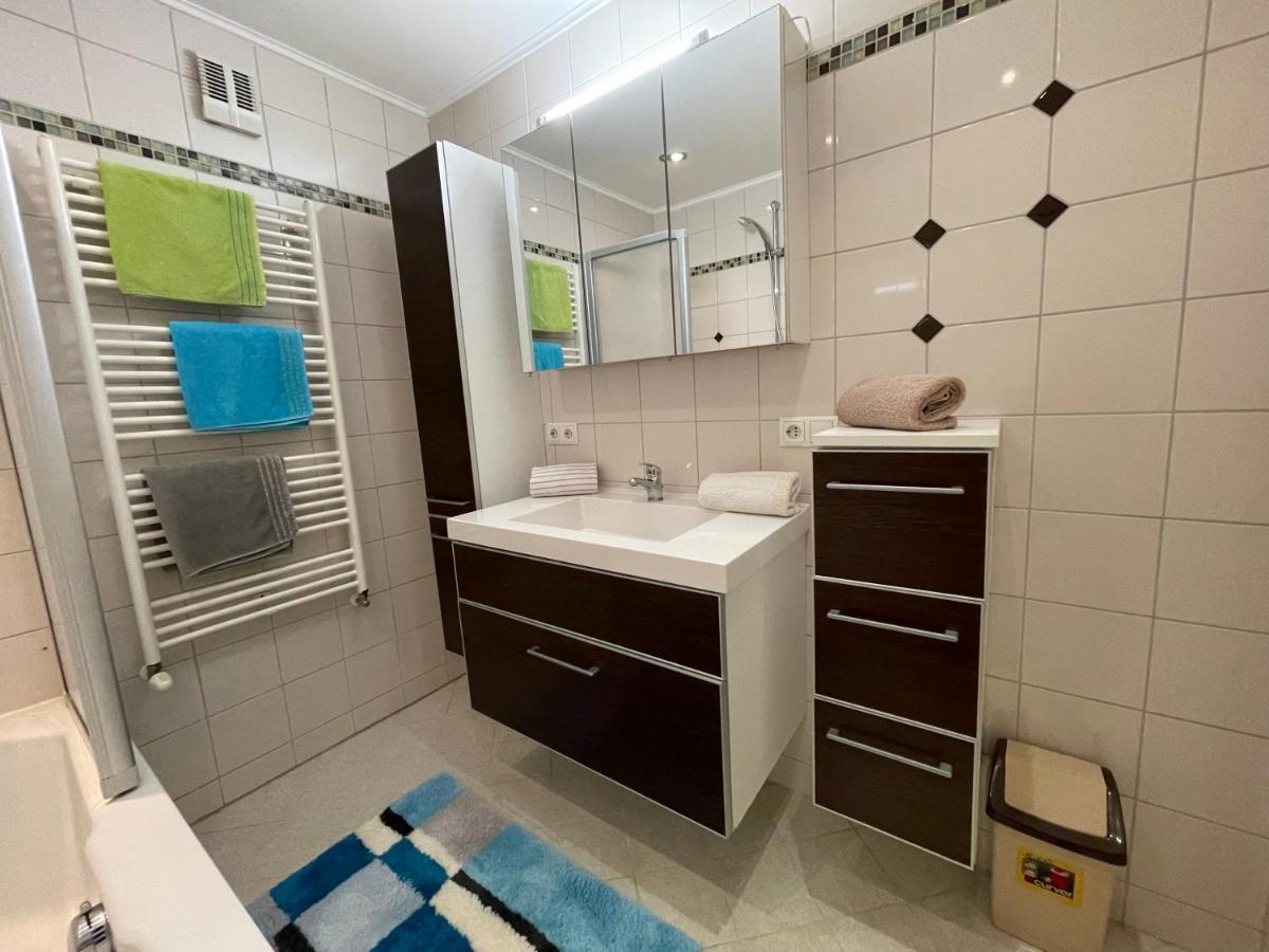Ferienwohnung Maxi Майсхофен Екстериор снимка